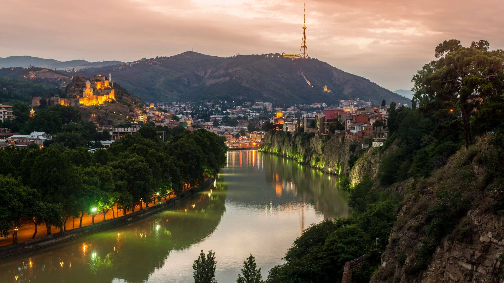 Best Time to Visit Georgia: A Seasonal Travel Guide